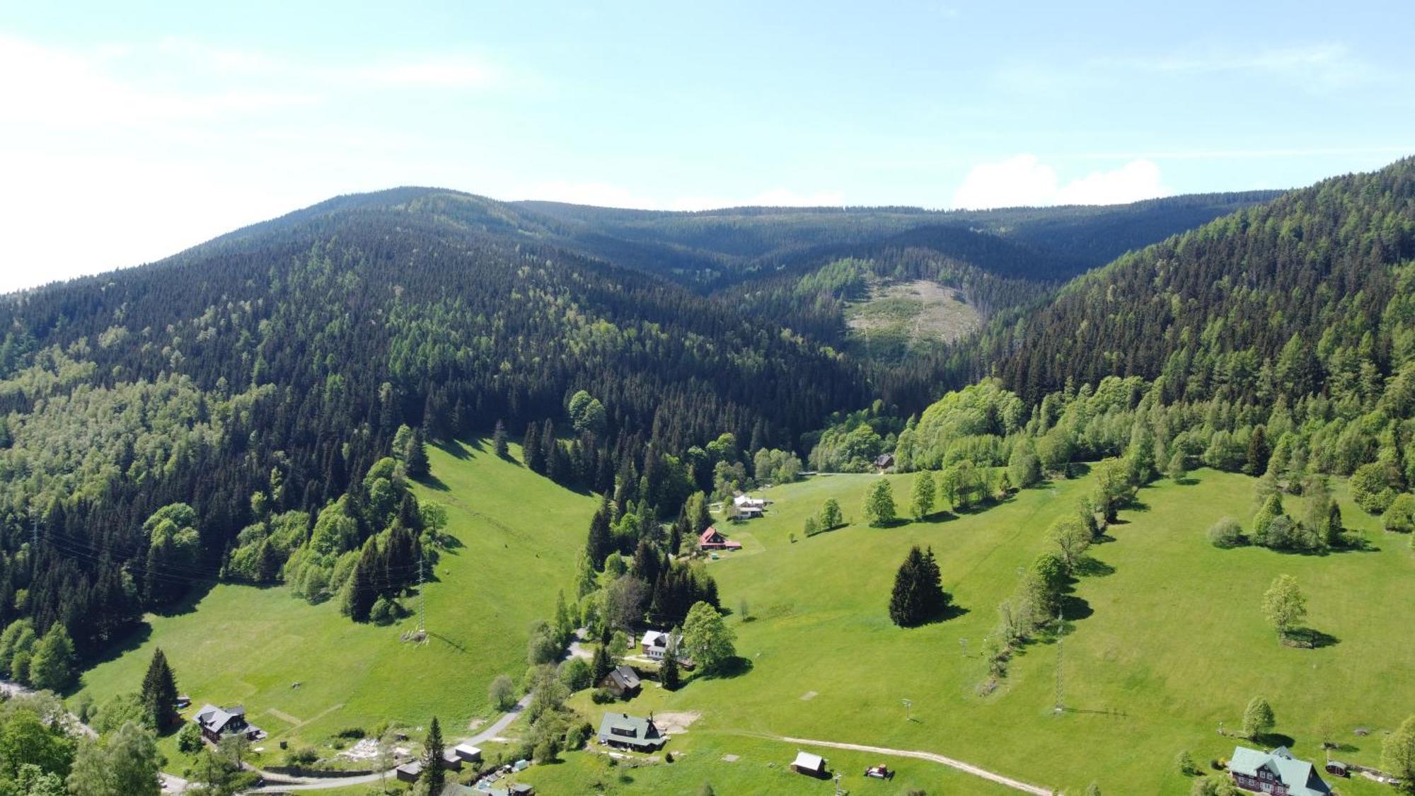 Roubenka U 2 Pratel Villa Pec pod Snezkou Ruang foto